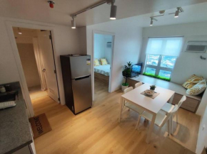 Oak Apartment at The Rochester Bridgeview Tower